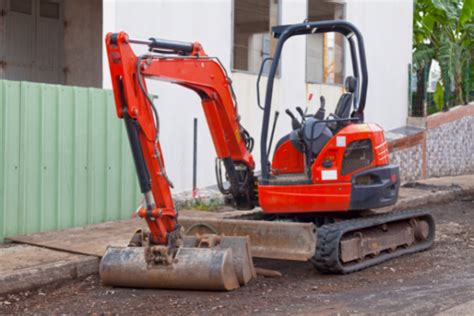 mini digger hire lincoln uk|small digger hire near me.